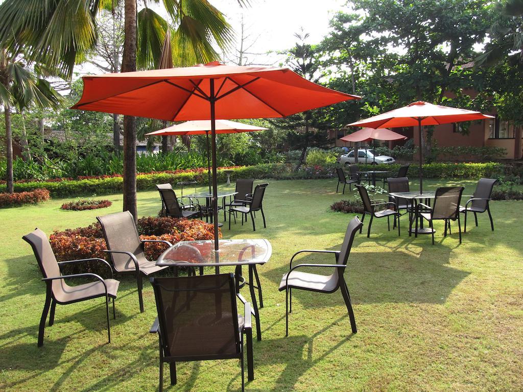 The International Centre Goa Hotel Panaji Buitenkant foto